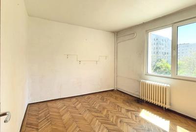 3 camere | decomandat | 5 min metrou 1 Decembrie | COMISION 0% - 1