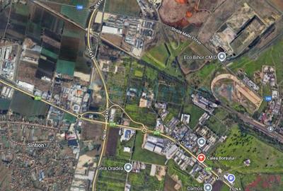 Teren Construcții intravilan de 14200 mp, în Exterior Vest