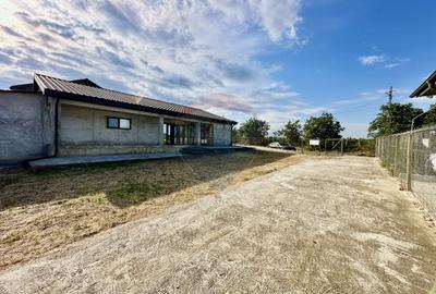 Casă sau Spatiu Dumbraveni langa DN E85 - 15