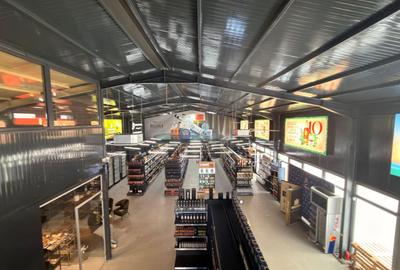 Hala de vânzare în Săbăreni – spațiu ideal pentru investiție, supermar - 1