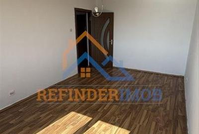Apartament de vanzare cu 3 camere, zona Trapezului - Metrou 1 Decembrie 1918 - 3