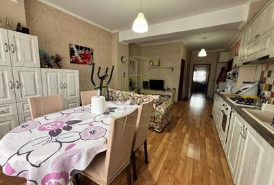 Apartament 3 camere, 78 mp, open space, Calea Severinului, zona Supeco - 1