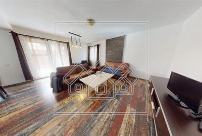 Casa de vanzare in Sibiu - 4 camere, panouri solare - - 1