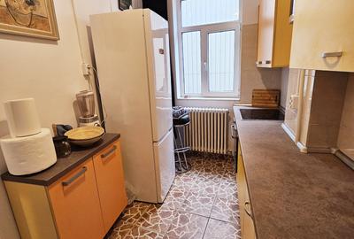 Inchiriere spatii birouri, zona Bld.Bucuresti - 24