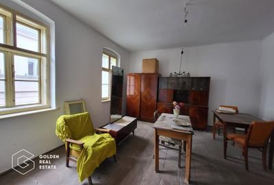 Apartament 2 camere, etajul 1, Oras Lipova - 3