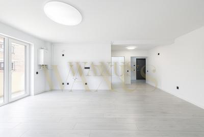 Apartament cu 3 camere semidecomandat în Florești