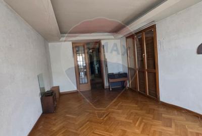 Casa interbelica de vanzare metrou 1 Mai, cu potential - 11