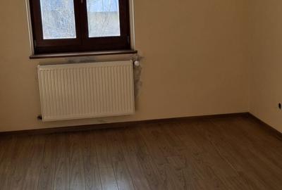 Vila D+P+E  ,  Suprefata construita desfasurata=657mp + teren, S=1076 MP. - 4