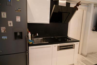 Apartament cu 4 camere decomandat, mobilat în Dorobanți