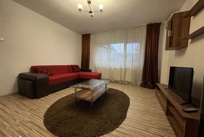 Apartament cu 3 camere decomandat, mobilat în Aviației