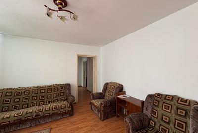 Apusului adiacent 3 camere semidec. 2 balcoane mari 95000 € - 2