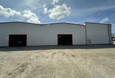 SPATIU INDUSTRIAL, 5493  MP - parter - direct de la proprietar - 11