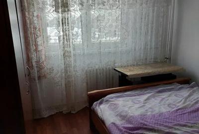 Apartament cu 2 camere decomandat, mobilat în Berceni