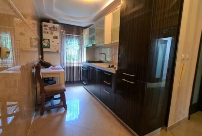 Apartament 3 camere decomandat parter - Racadau - 7