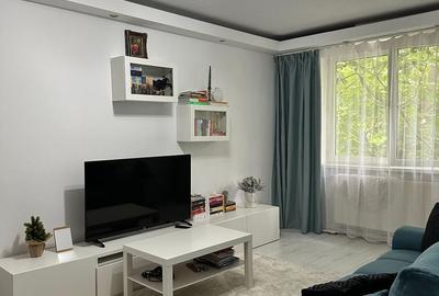 Apartament 2 camere de închiriat Apărătorii Patriei Loc de parcare - 1