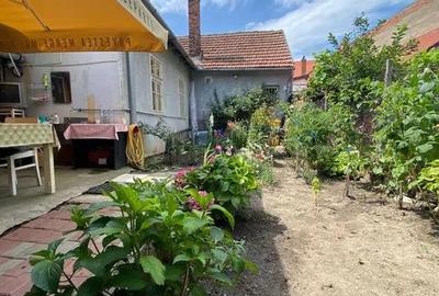 Casa 2 camere 100mp gradina zona Piata Cibin - 12