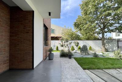 Vila cu 5 camere // * 565 mp gradina* // Tunari - 48