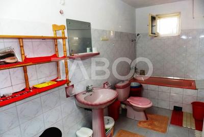 Casa individuala de vanzare 370mp 6 camere si 760mp teren Gusterita - 16