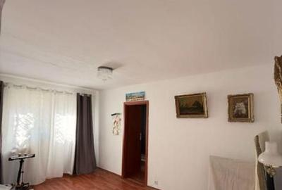 APARTAMENT 2 CAMERE SEMIDECOMANDAT CONFORT 2 ZONA CASA DE CULTURA - 1