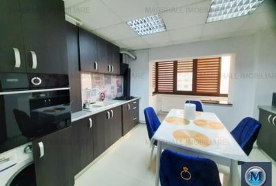Apartament cu 2 camere semidecomandat, mobilat în Ultracentral