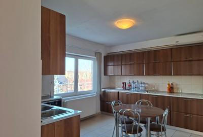 Langa Parc Padurice, pentru locuit sau afacere - 8