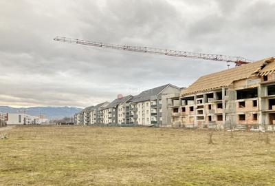 Teren Intravilan - Pretabil Dezvoltare Rezidentiala - Brasov - 2