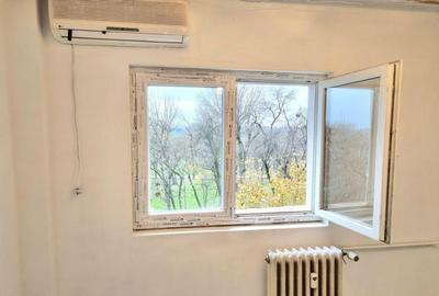 2 CAM. 3/8 TINERETULUI VIZAVI DE PARC, LIBER, BLOC 1980 RECENT REABILITAT 56 MP. - 1