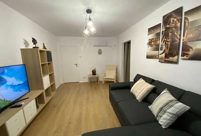 Apartament cu 2 camere semidecomandat, mobilat în Iancului