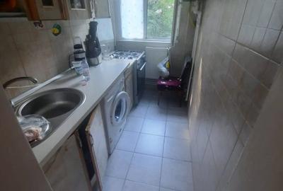 Apartament 2 camere, etajul 2/4, zona Alexandru cel Bun - 4