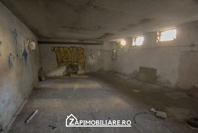 Cladire 3 nivele 529 mp utili - zona Poli 2 - - 3