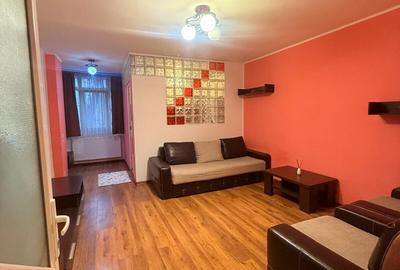 TATARASI, 2 BAIETI, GARSONIERA DISPONIBILA CU MUTARE IMEDIATA - 1