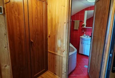 Casa / pensiune investitie sat Pestera, Moieciu, Bran - 14