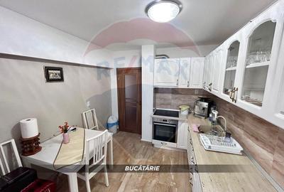 Apartament 4 camere DE INCHIRIAT- ULTRACENTRAL- zona Mara - 2