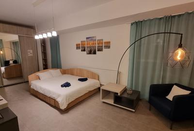 Garsonieră decomandată, mobilată în Mamaia-Sat