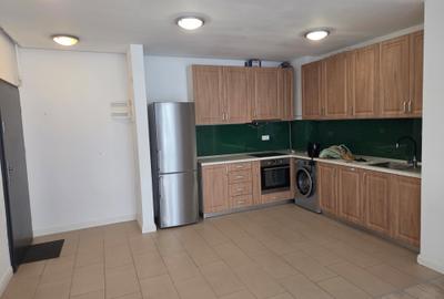 Sisesti inchiriere 3 camere - 1