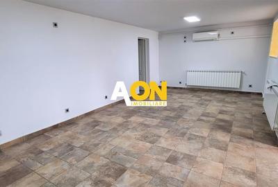 Spatiu comercial de vanzare zona Bulevard - 2