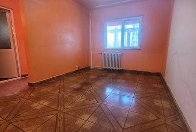 EXCLUSIVITATE APARTAMENT 3 CAMERE SEMIDECOMANDAT CONFORT 1 ZONA INEL 2 - 8