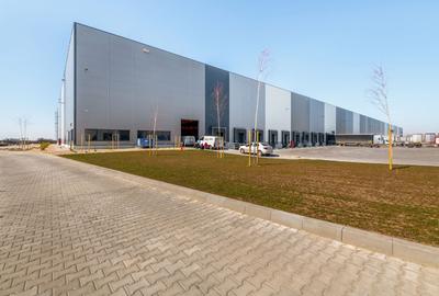 Spațiu logistic la autostrada A1 - 1