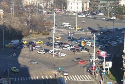 SPATIU CLINICA  SI BIROURI IN CLADIRE  LUX, PIATA VICTORIEI - 4