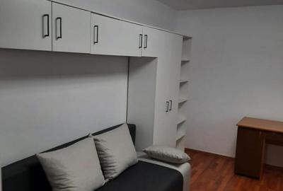 Garsoniera confort 1 Zorilor strada Ciresilor parter loc parcare inclus - 1