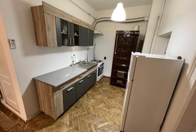 De închiriat apartament 3 camere la casă – Ultracentral, Str. Turnului - 4