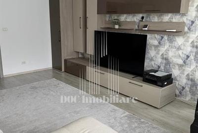 Apartament cu 3 camere decomandat, mobilat în 13 Septembrie