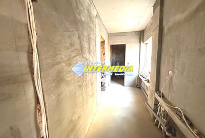 Apartament 2 Camere Deco Nou 59 mp Finisat la cheie Alba Zona CENTRU spre Gara - 4