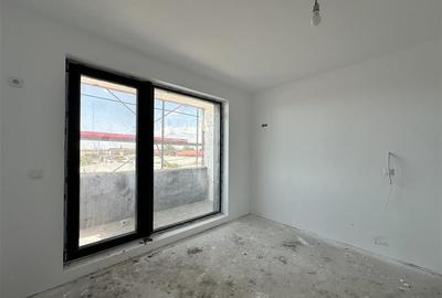 Apartament 3 Camere în bloc finalizat, etaj intermediar, construcție n - 12
