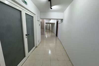 Spatii de birouri de vanzare *Piata Unirii* suprafete intre 27-182mp - 8