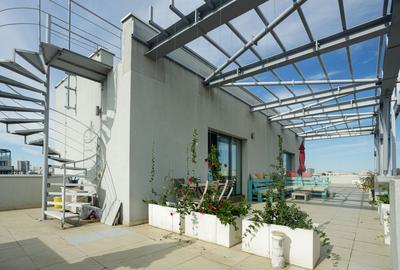 Garsoniera cu doua terase generoase de inchiriat zona Eminescu - 1