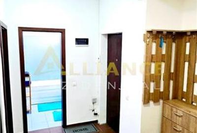 Apartament cu 3 camere decomandat, mobilat în Central