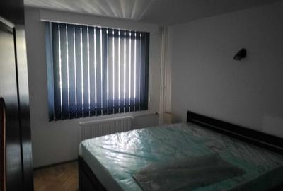 Apartament 2 camere, etaj 2, vis-a-vis de parc, pet friendly, Titan - 1