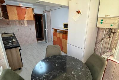 Apartament 3 camere decomandat de vânzare – I.C. Frimu