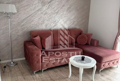 Apartament cu doua camere ,centrala proprie,loc de parcare , in Giroc - 1